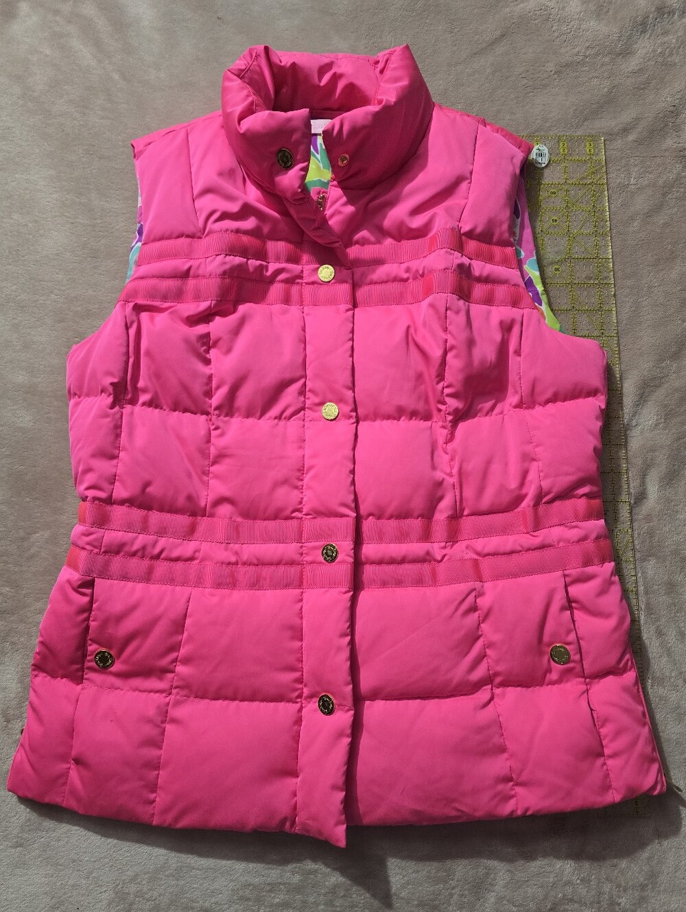 Lilly Pulitzer Kate puffer vest Jacket hot pink color size Medium